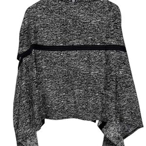 lululemon athletica Black and Gray Wrap